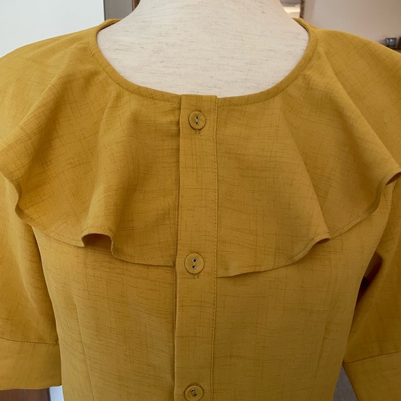 Voodoo Vixen Mustard Flutter Collar Blouse - Picture 5 of 5